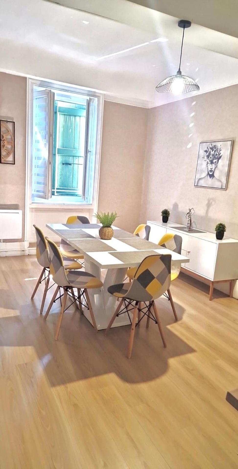 Apartament Le Retro Saint-Laurent-sur-Saone Zewnętrze zdjęcie